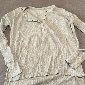 Ae thermal top